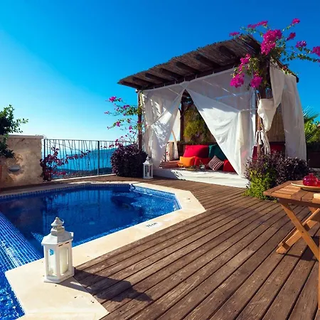 Sleeps 10 Pool Air Con Wifi 빌라 칼칸