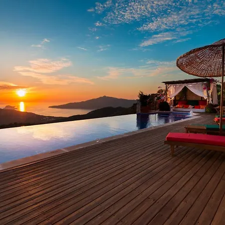 빌라 Sleeps 10 Pool Air Con Wifi *