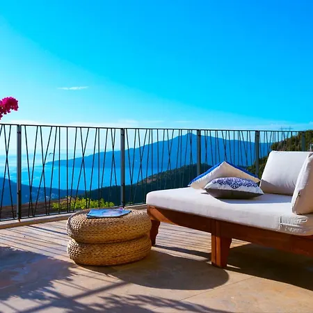 Sleeps 10 Pool Air Con Wifi Kalkan